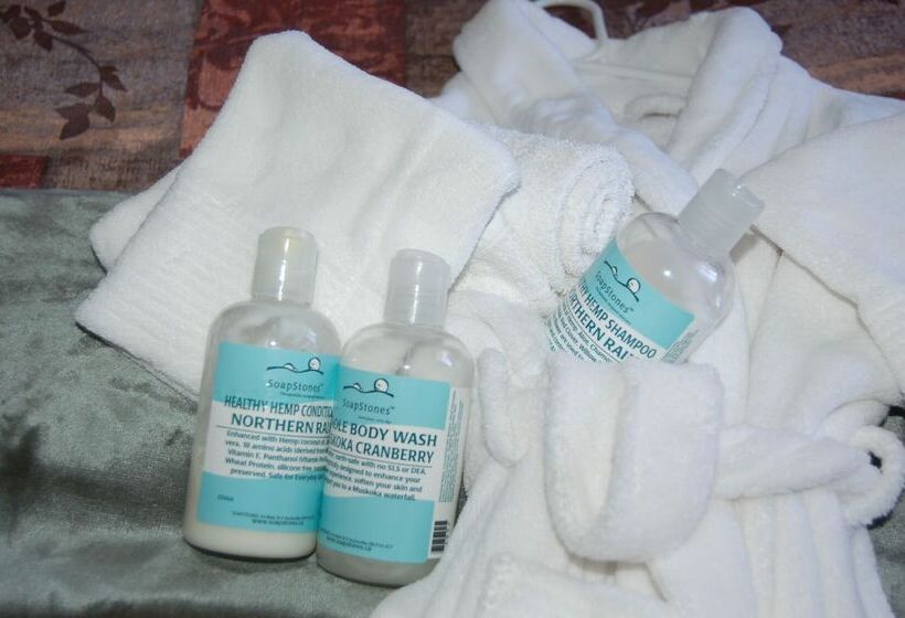 A Muskoka Dream Catcher Bed & Breakfast