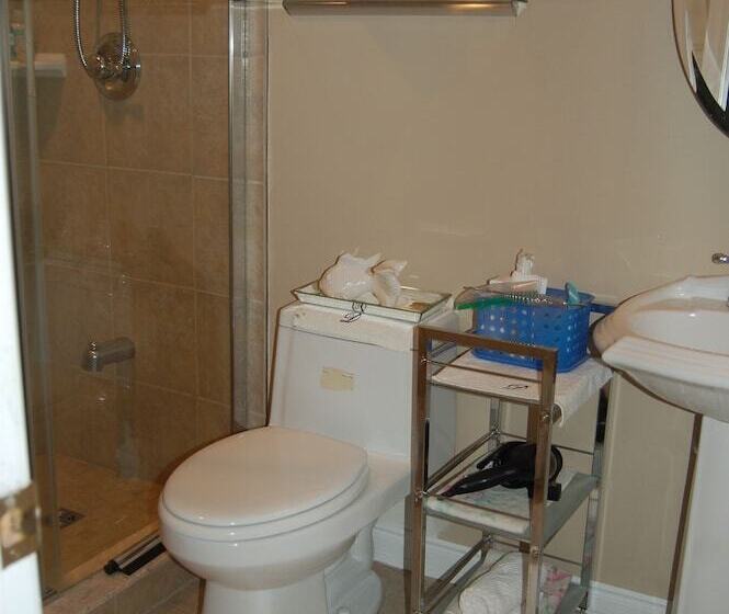 A Muskoka Dream Catcher Bed & Breakfast