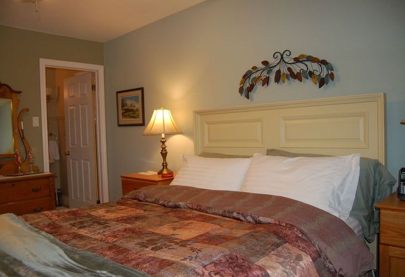 A Muskoka Dream Catcher Bed & Breakfast