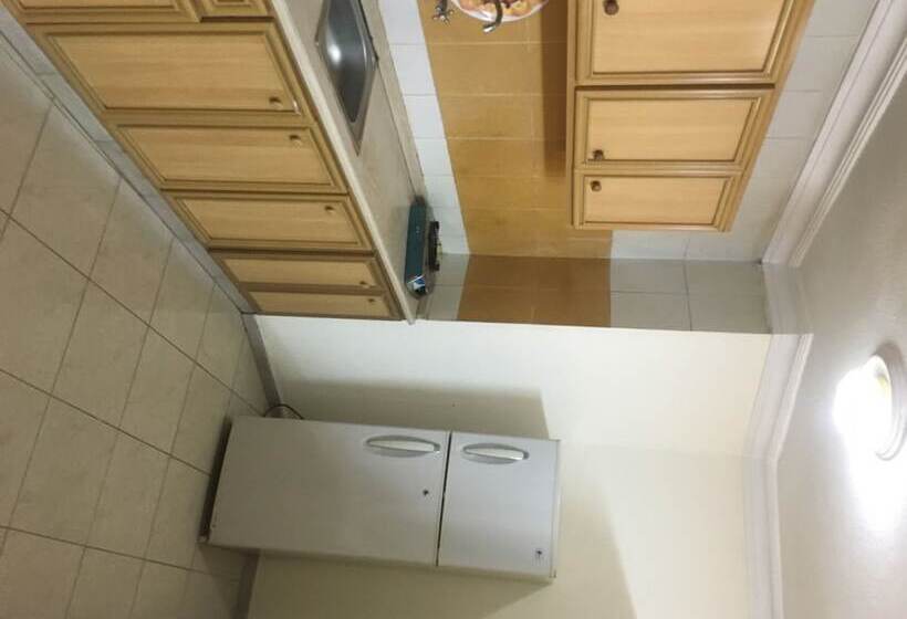 Al Amera Hotel Apartment