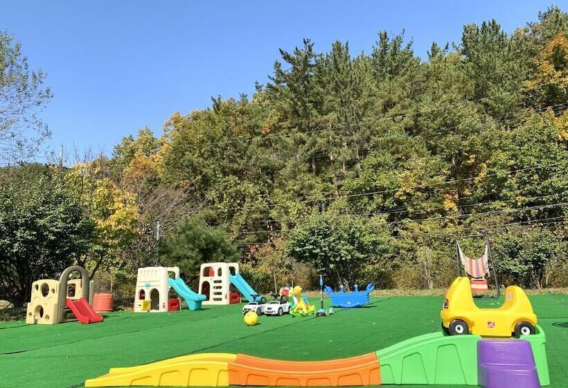 Pensiune Gyeongju Cabinhouse