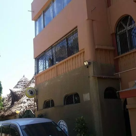 Global Africa Apartment & Hotel   Mtwapa