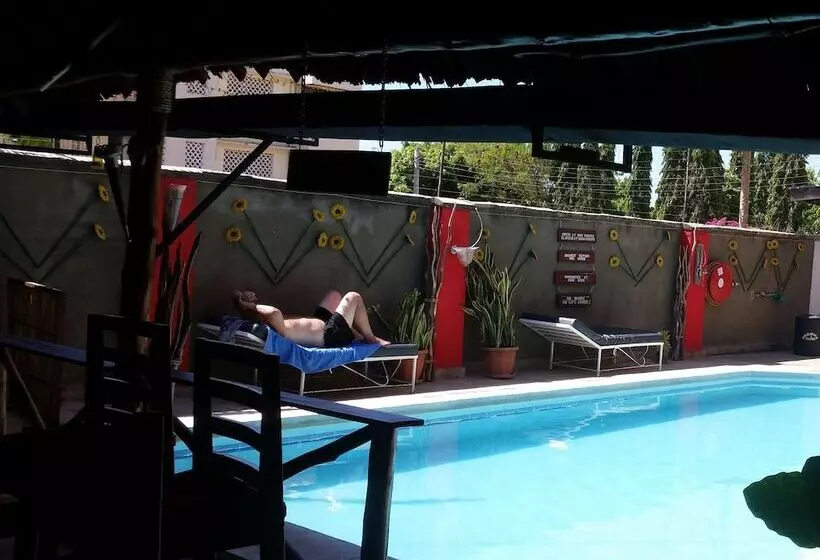Global Africa Apartment & Hotel   Mtwapa