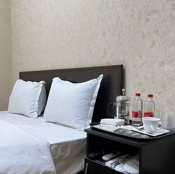 Hayot Hostel