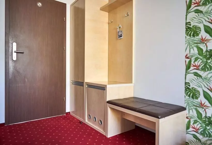 Hotel Alma