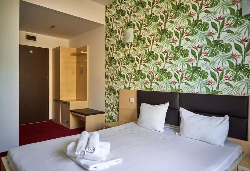 Hotel Alma