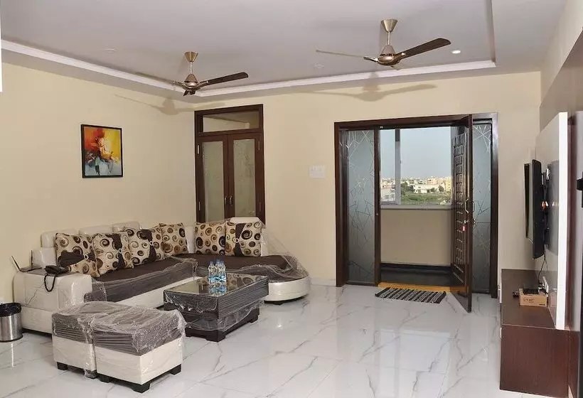 Hotelli The Butterfly Luxury Serviced Apartments Ramachandra Vijayawada