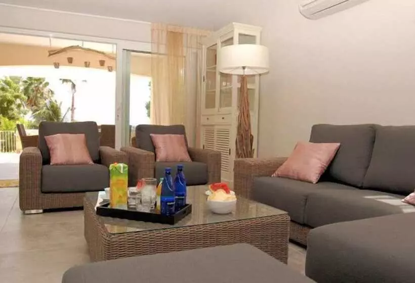 هتل Ocean Resort Apartment Pelican