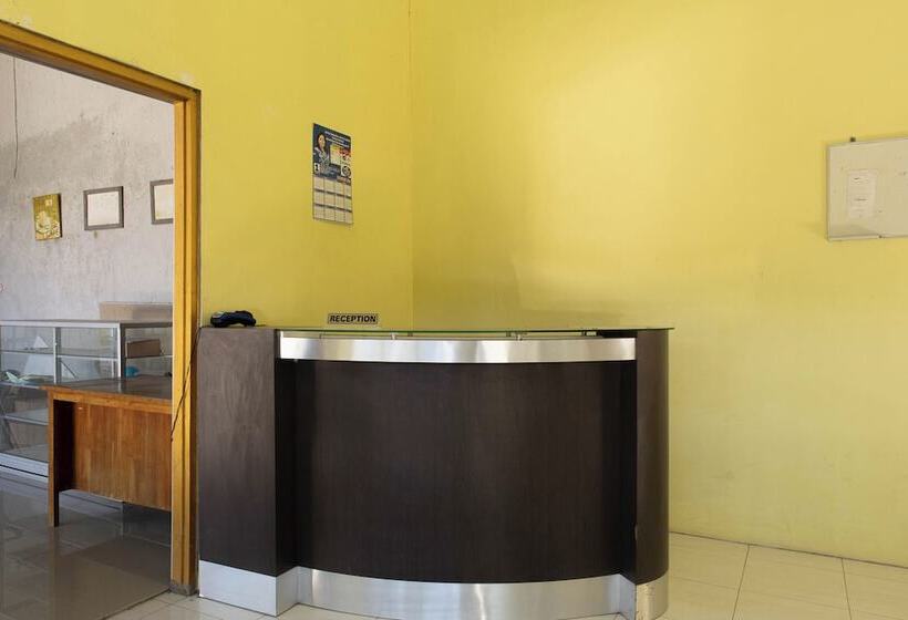 בית מלון כפרי Evergreen Homestay By Oyo Rooms