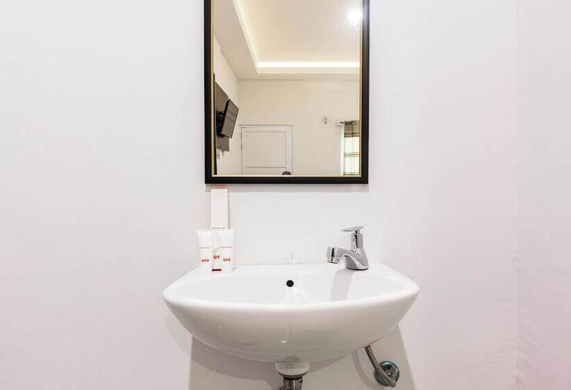 בית מלון כפרי Evergreen Homestay By Oyo Rooms