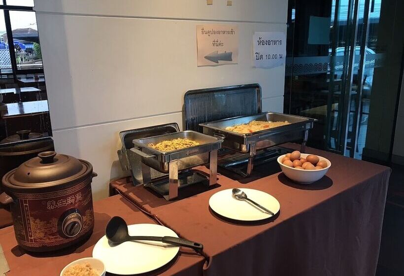 בית מלון כפרי Huern Nana Jomsawan