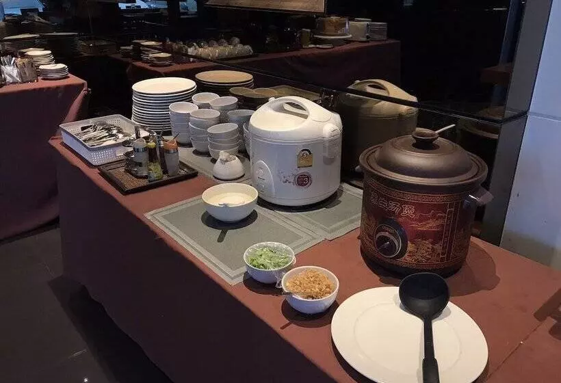 هتل Huern Nana Jomsawan