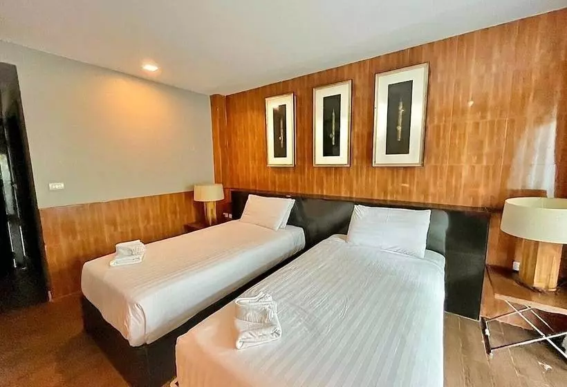 هتل Huern Nana Jomsawan