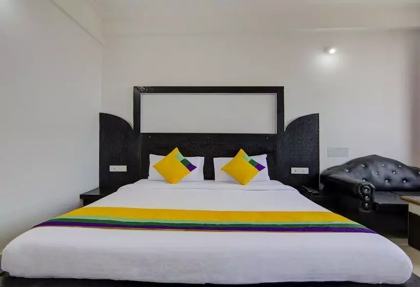 Itsy Hotels Satya Shree