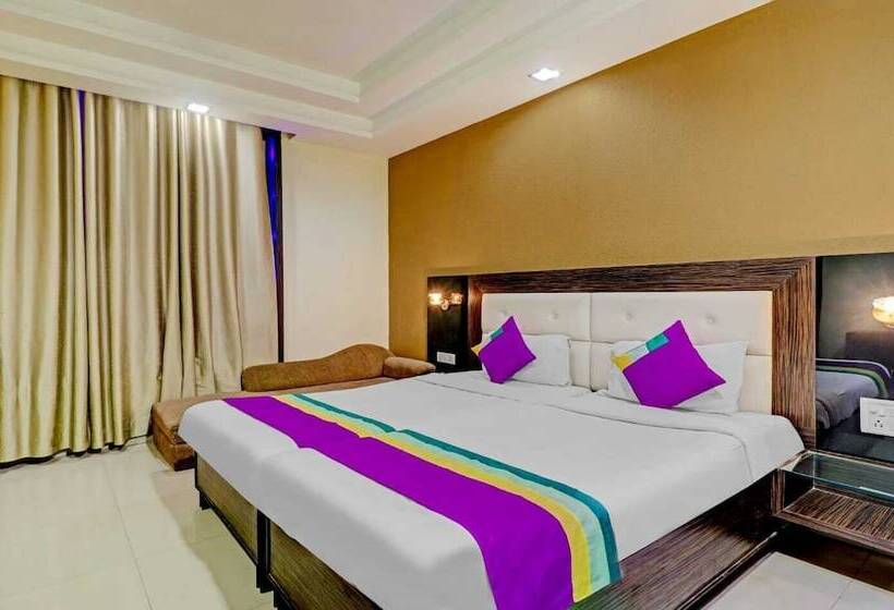 ホテル Sahibs Lighthouse