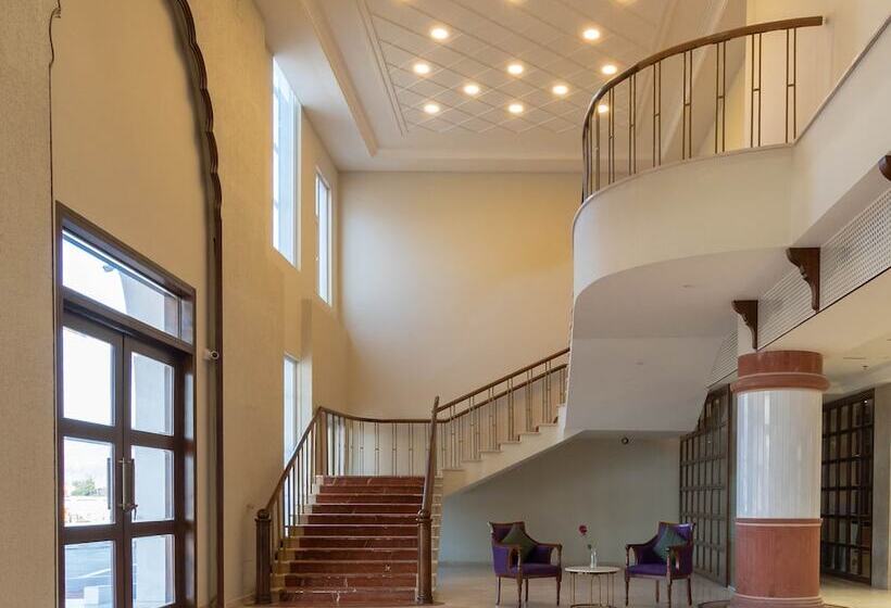 Отель Maharaja Agrasen Palace - Pure Vegetarian