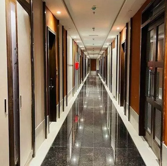 Hotelli Maharaja Agrasen Palace - Pure Vegetarian