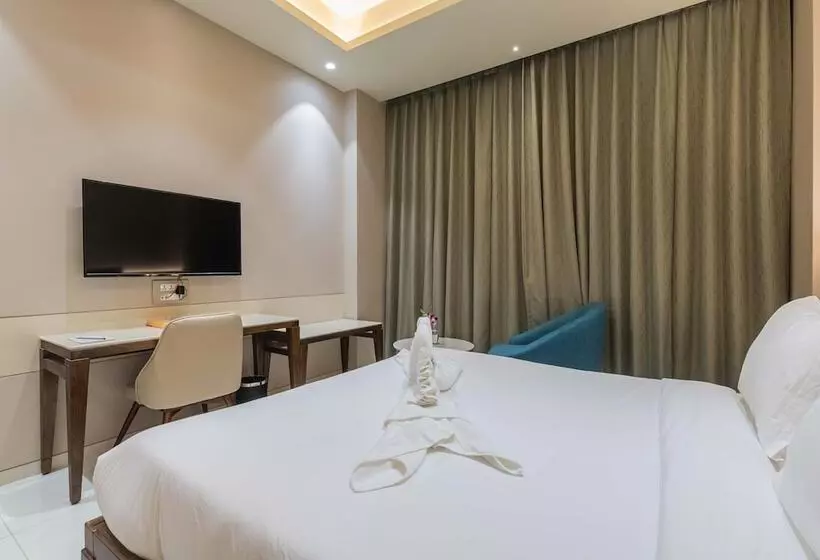 Hotelli Maharaja Agrasen Palace - Pure Vegetarian