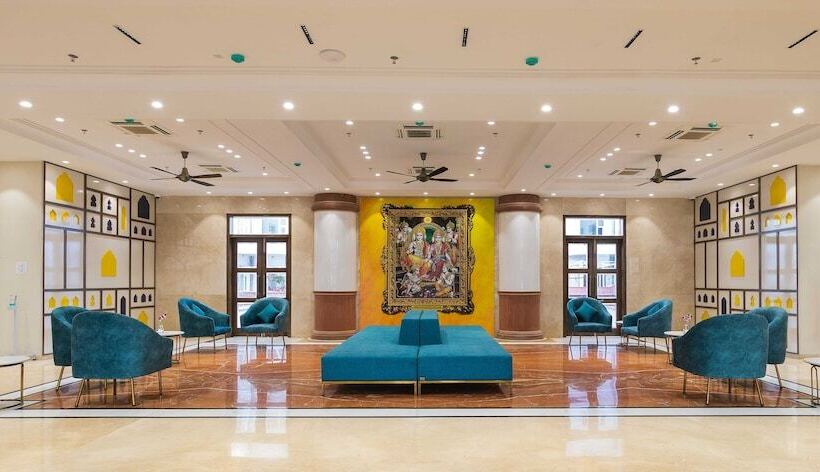 Отель Maharaja Agrasen Palace - Pure Vegetarian