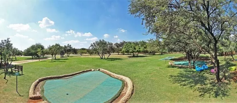 Hotelli Monateng Safari Lodge