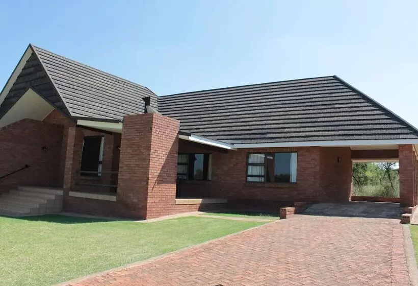 Hotelli Monateng Safari Lodge