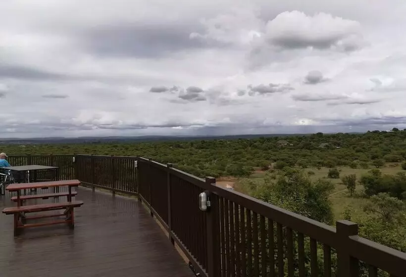Hotelli Monateng Safari Lodge