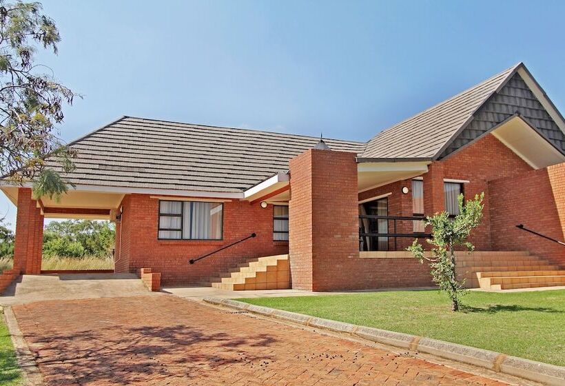 Hotel Monateng Safari Lodge