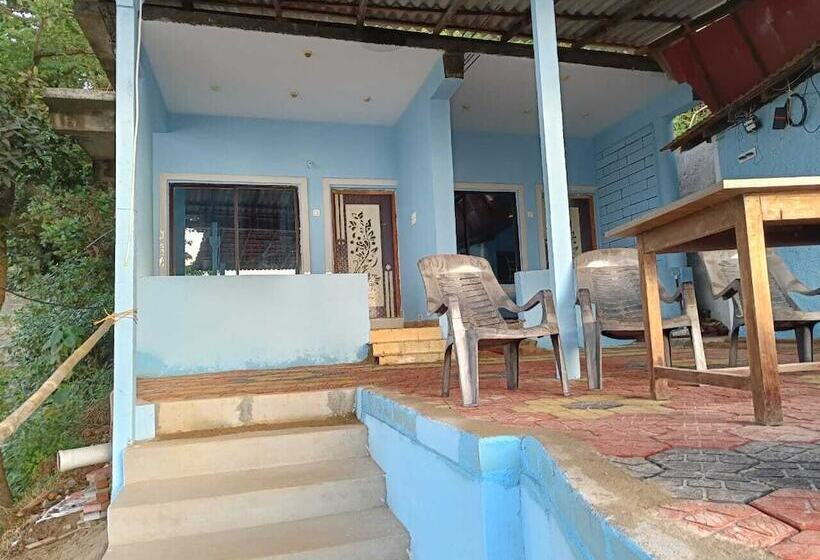 Отель Poornima Beach Stay