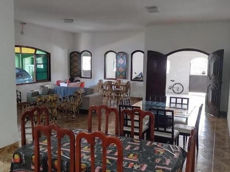 ホテル Hostel Lincoln