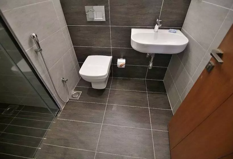 هتل Space Suites