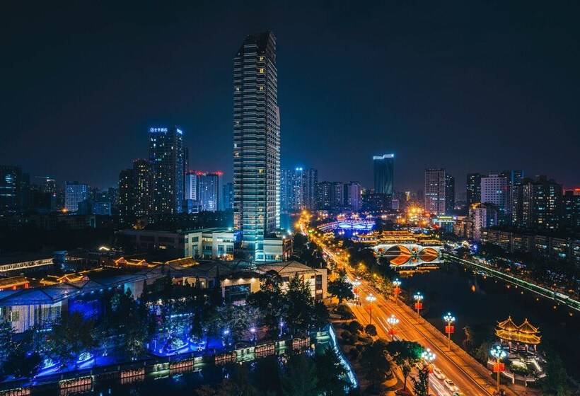 Отель The Hidden House Chengdu Taiguli Branch