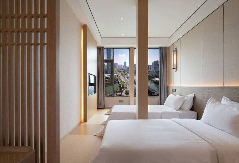 Отель The Hidden House Chengdu Taiguli Branch