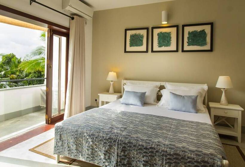 بنسيون Arahtis Lake Villa