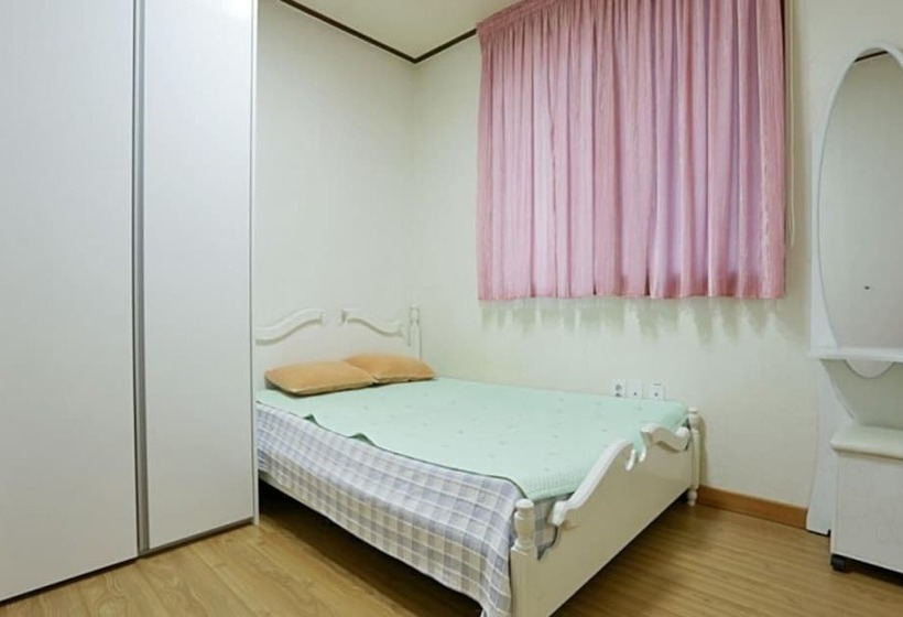 Gapyeong Top Pension