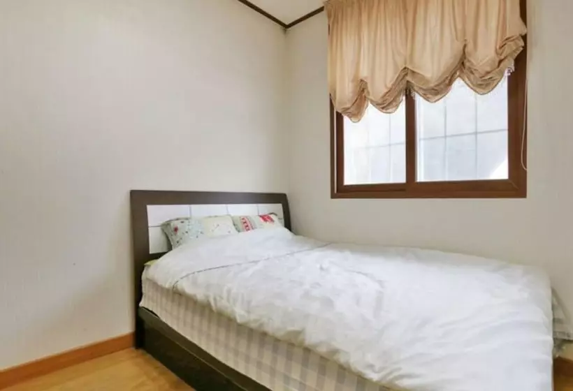 Gapyeong Top Pension