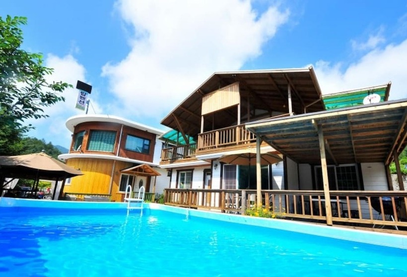 Gapyeong Top Pension