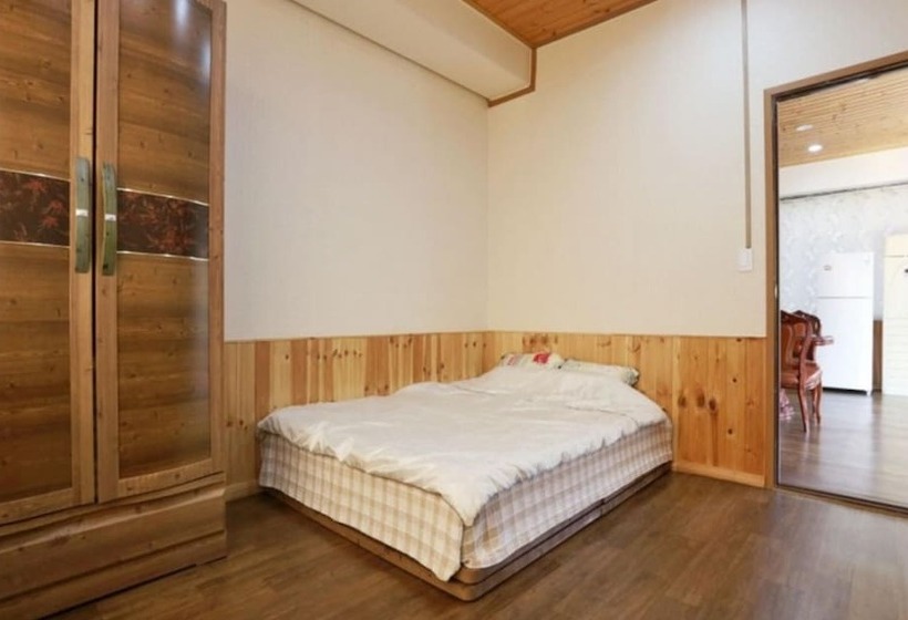 Gapyeong Top Pension