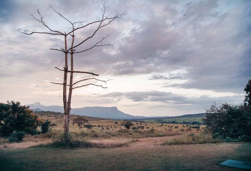 Taita Hills Safari Resort & Spa