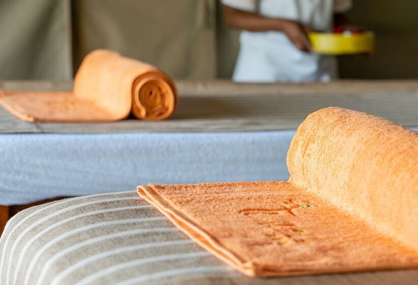 Taita Hills Safari Resort & Spa