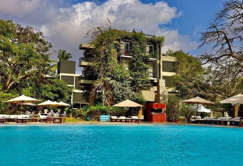 Taita Hills Safari Resort & Spa