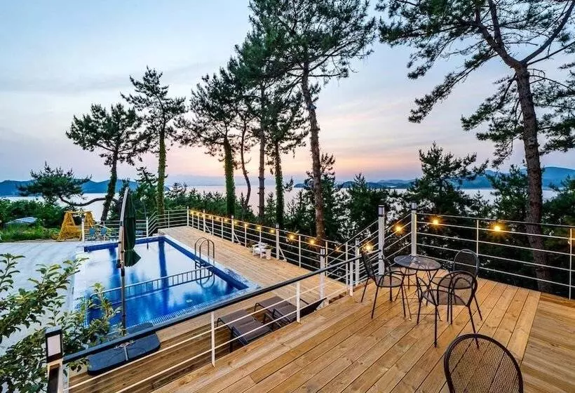 Yeosu Sky Pension