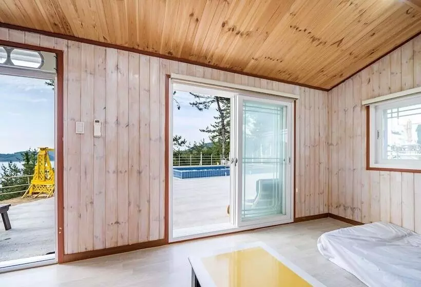 Yeosu Sky Pension