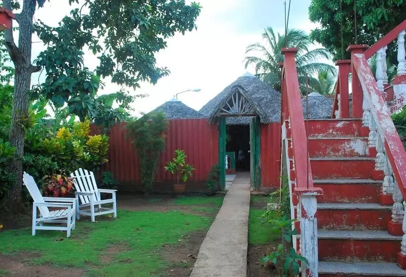 ベッドアンドブレックファースト Hostal Trujillo