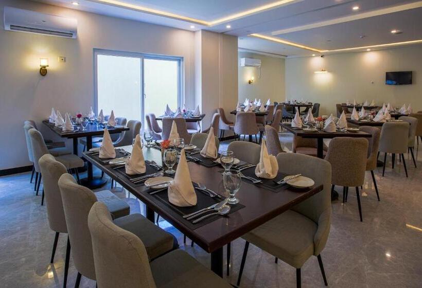 Hotel Avari Xpress Skardu