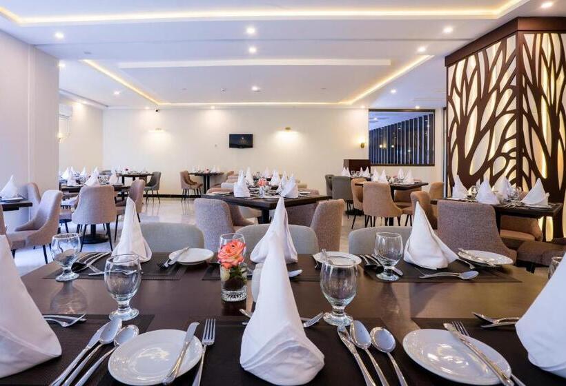 Hotel Avari Xpress Skardu