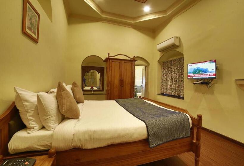 בית מלון כפרי Briars Heritage