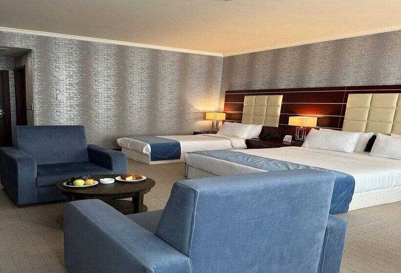 هتل Diyako Palace