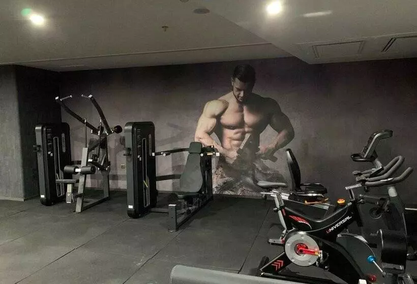 هتل Diyako Palace