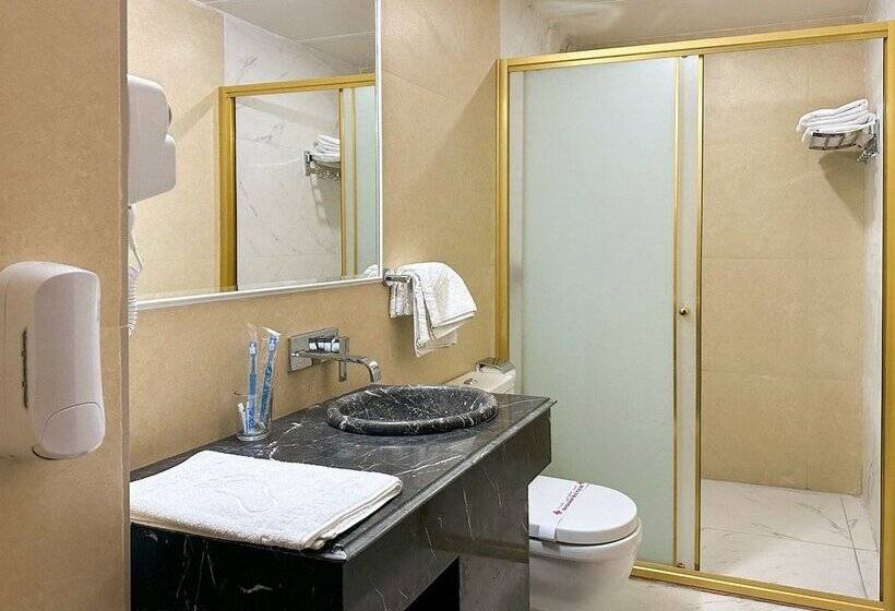 هتل Diyako Palace