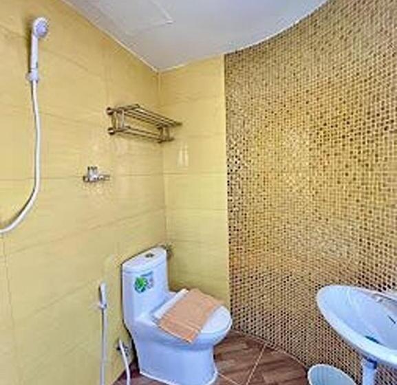 Szálloda The Lodge Pattaya